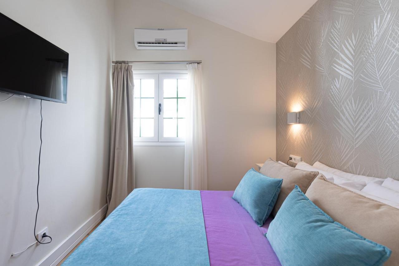 Homeforguest Modern And New Beachfront Apartment La Oliva Exterior photo